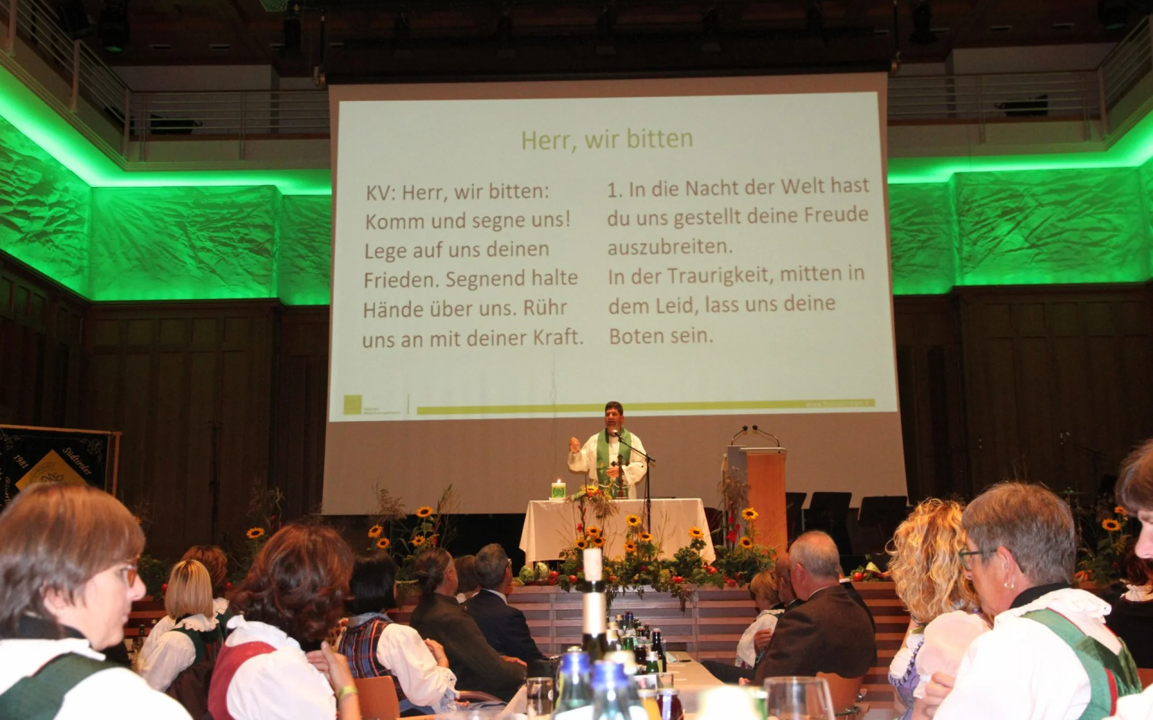 Wortgottesdienst mit Pfarrer Moling_3_1600x1067.JPG